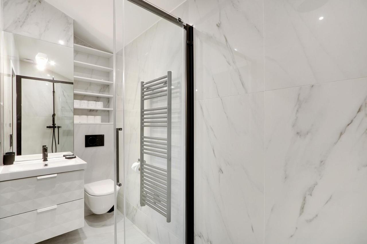 Pick A Flat'S Apartments In Opera Saint Lazarre - Rue De L'Isly Париж Екстериор снимка