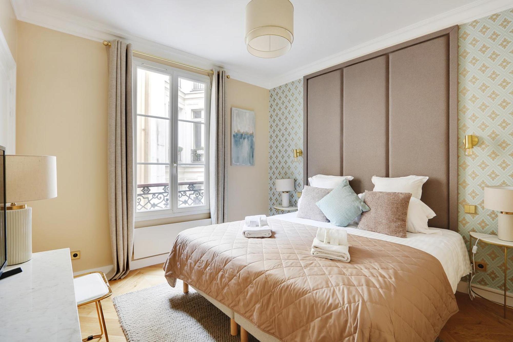 Pick A Flat'S Apartments In Opera Saint Lazarre - Rue De L'Isly Париж Екстериор снимка