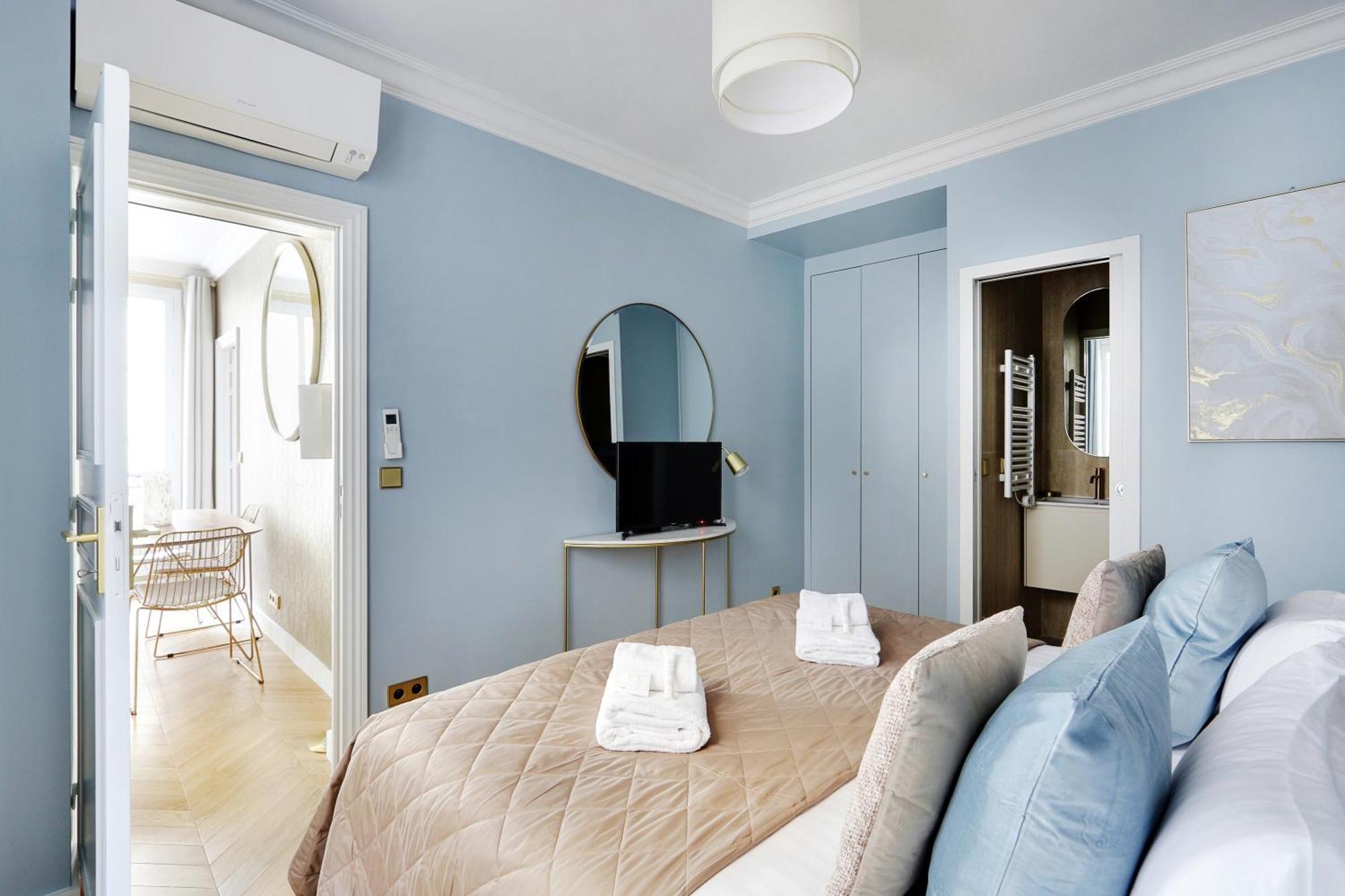 Pick A Flat'S Apartments In Opera Saint Lazarre - Rue De L'Isly Париж Екстериор снимка