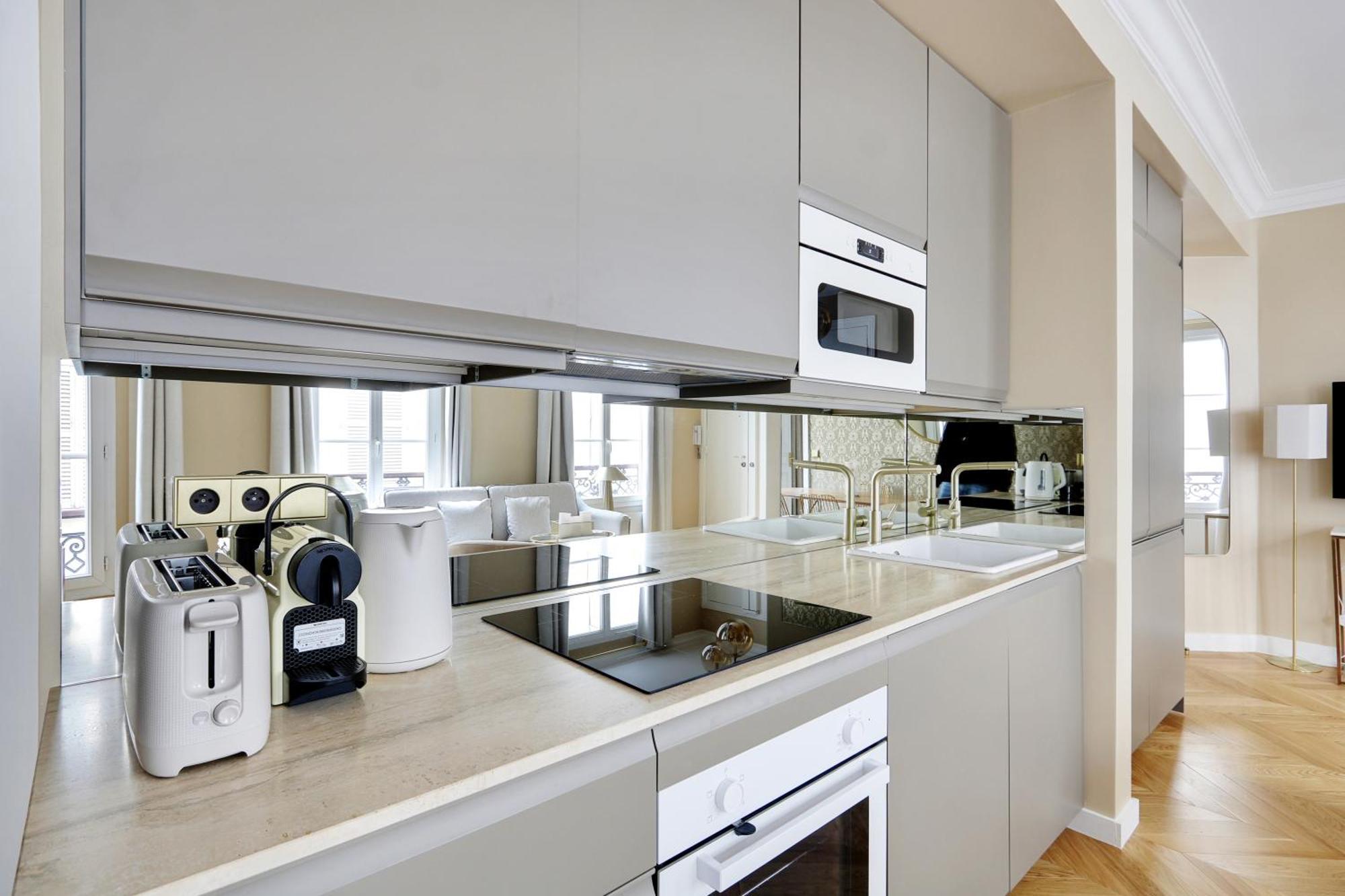 Pick A Flat'S Apartments In Opera Saint Lazarre - Rue De L'Isly Париж Екстериор снимка